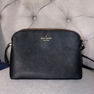 black kate spade crossbody